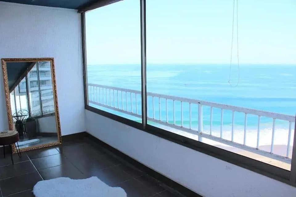 Frente A La Playa, Amplio Departamento Para 10 Personas, Con 4 Y 4 Banos *