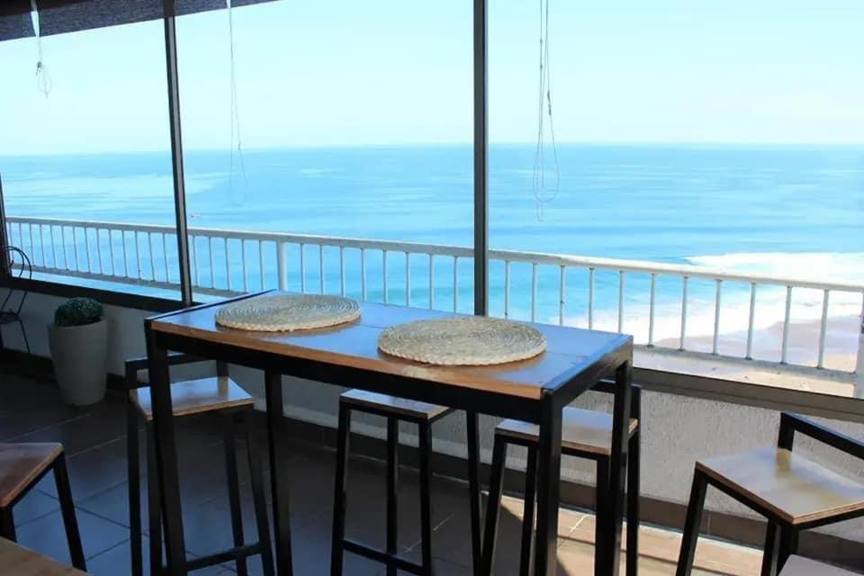 Apartamento Frente A La Playa, Amplio Departamento Para 10 Personas, Con 4 Y 4 Banos Iquique